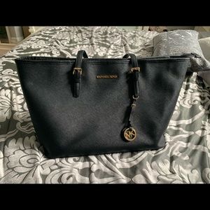 Sold As Is - Michael Kors jetset tote, black, used
